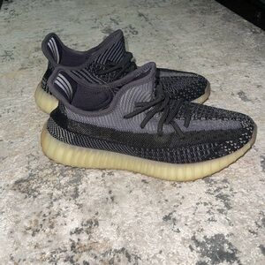 YEEZYS 350